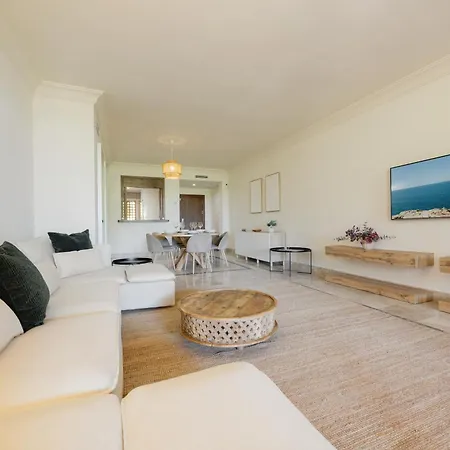 Apartment With Large Terrace, Swimming Pool And Areas, Next To Puerto Banus Marbella
